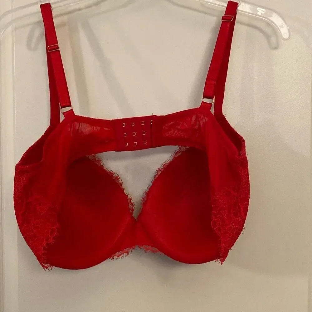 Victoria’s Secret dream, angels, lined perfect coverage bra size 38DD